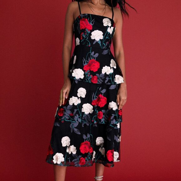 NWT Lulus Forever Lovable Black Floral Embroidered Tiered Midi Dress (size S) - Picture 3 of 12